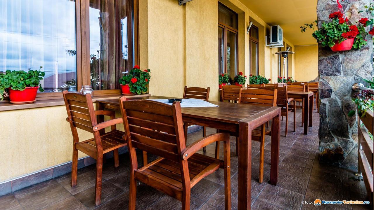 Valea Regilor Reghin Hotel Eksteriør billede
